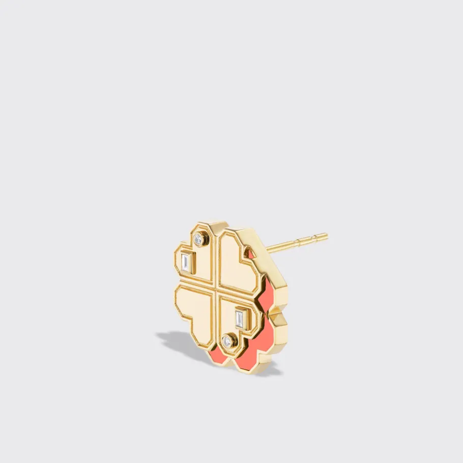 coral_yellow_gold_clover__1.webp CORAL YELLOW GOLD CLOVER LEAF STUDS>Boochier Online