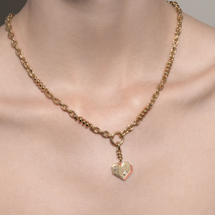 coral_yellow_gold_heart_c_1.webp CORAL YELLOW GOLD HEART CHARM>Boochier Best