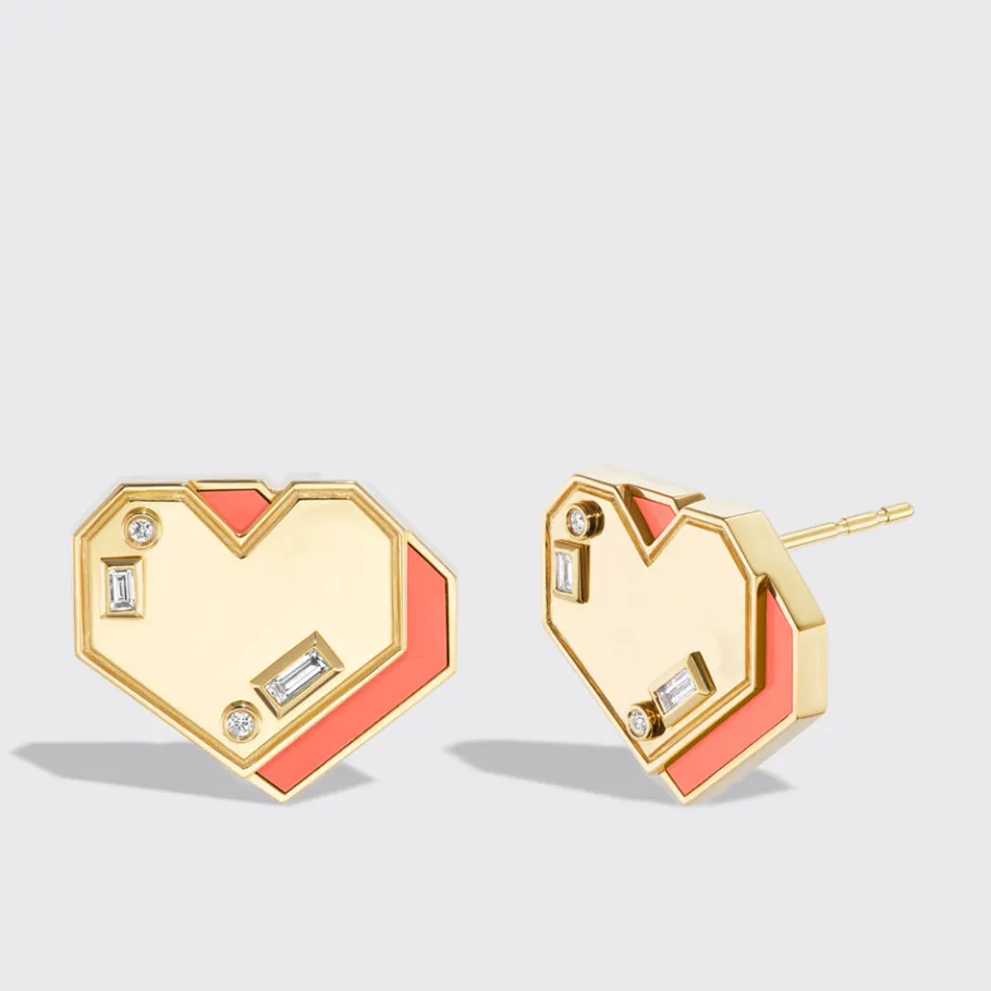 coral_yellow_gold_heart_s_0.webp CORAL YELLOW GOLD HEART STUDS>Boochier Best