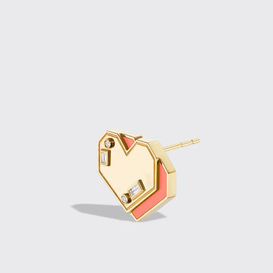 coral_yellow_gold_heart_s_1.webp CORAL YELLOW GOLD HEART STUDS>Boochier Best
