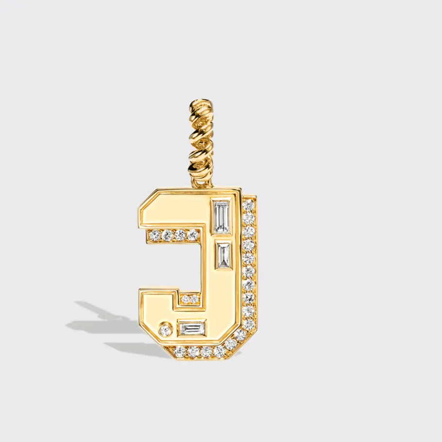 jumbo_yellow_gold_diamond_2-3.webp JUMBO YELLOW GOLD DIAMOND LETTER AND NUMBER PENDANT>Boochier Best
