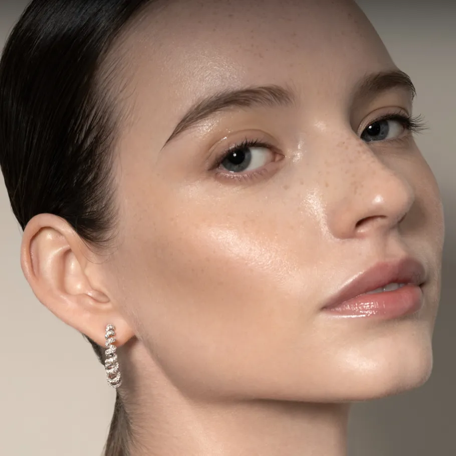 large_white_gold_diamond__1.webp LARGE WHITE GOLD DIAMOND SLINKEE EARRINGS>Boochier Hot