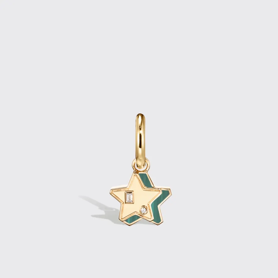 malachite_yellow_gold_min_0-4.webp MALACHITE YELLOW GOLD MINI STAR HOOP MONO EARRING>Boochier New