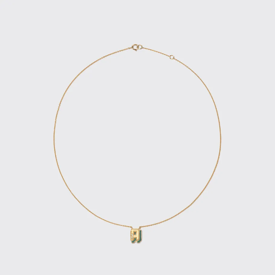 malachite_yellow_gold_min_0-6.webp MALACHITE YELLOW GOLD MINI LETTER NECKLACE>Boochier Hot