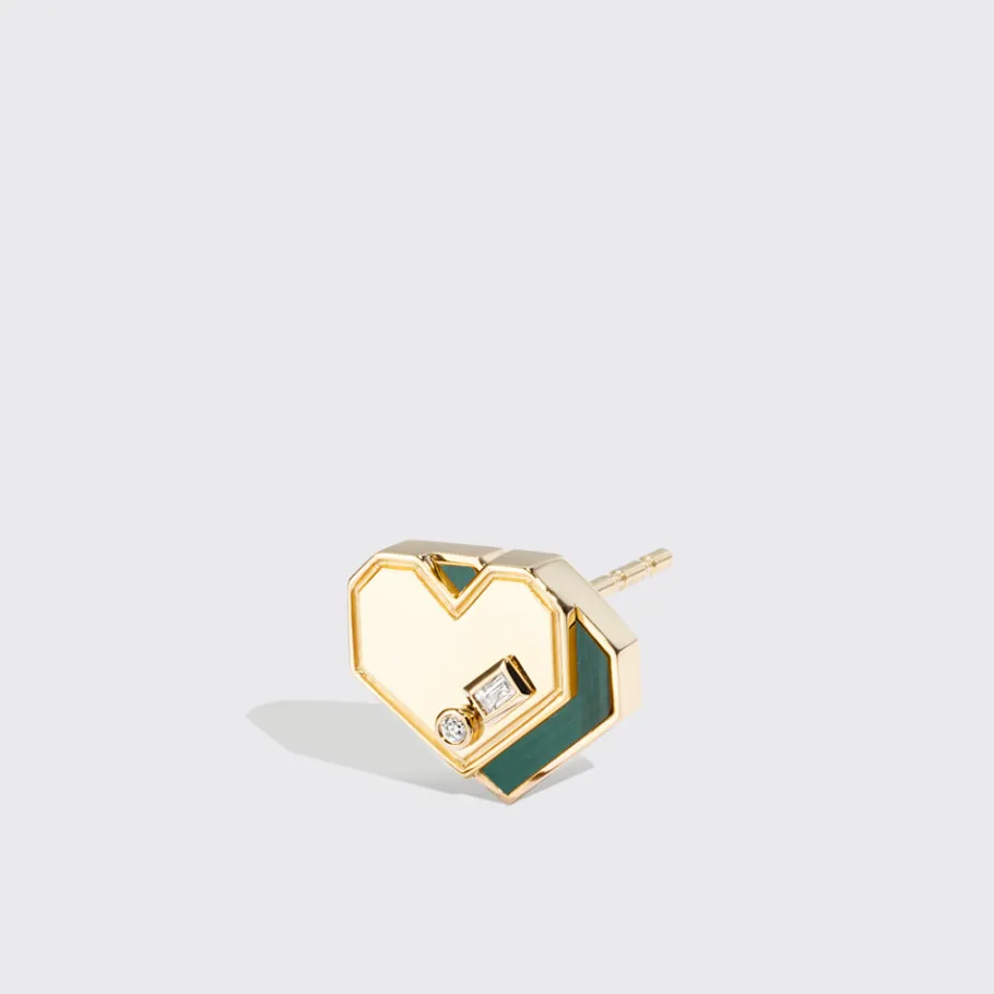 malachite_yellow_gold_min_1-2.webp MALACHITE YELLOW GOLD MINI HEART STUDS>Boochier New