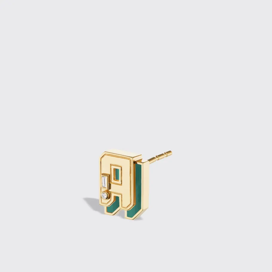 malachite_yellow_gold_min_1.webp MALACHITE YELLOW GOLD MINI LETTER MONO STUD>Boochier New