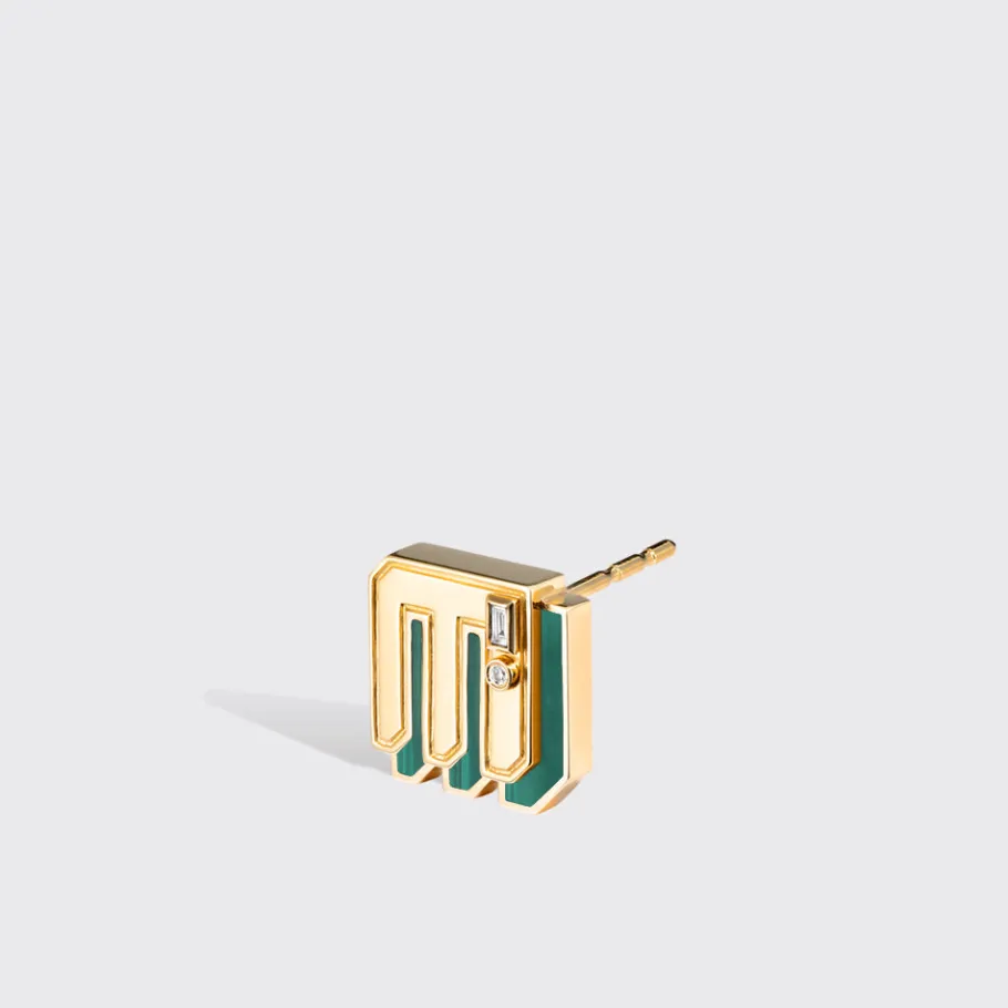 malachite_yellow_gold_min_11.webp MALACHITE YELLOW GOLD MINI LETTER MONO STUD>Boochier New