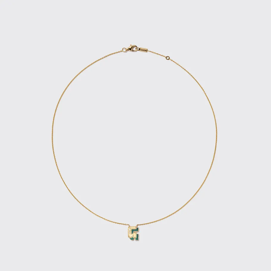 malachite_yellow_gold_min_2-4.webp MALACHITE YELLOW GOLD MINI LETTER NECKLACE>Boochier Hot