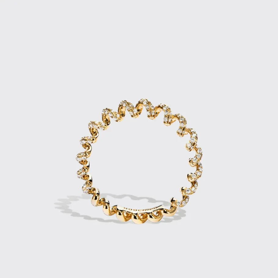 mini_yellow_gold_diamond__1.webp MINI YELLOW GOLD DIAMOND SLINKEE RING>Boochier Fashion