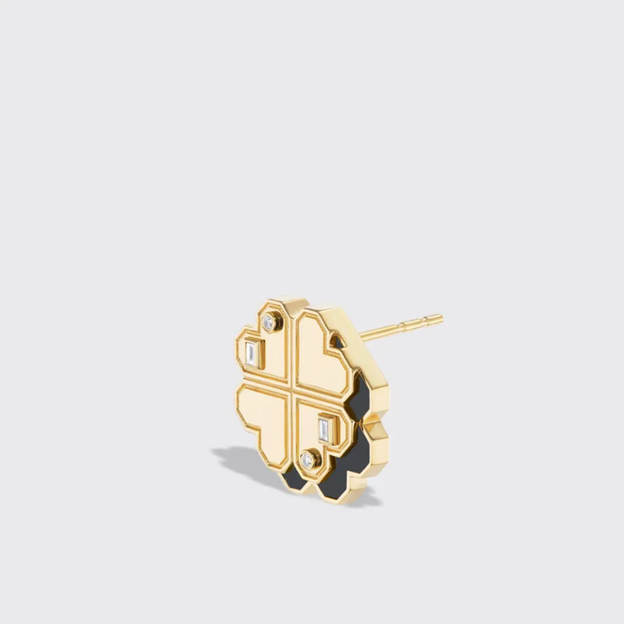 onyx_yellow_gold_clover_l_1.webp ONYX YELLOW GOLD CLOVER LEAF STUDS>Boochier Online