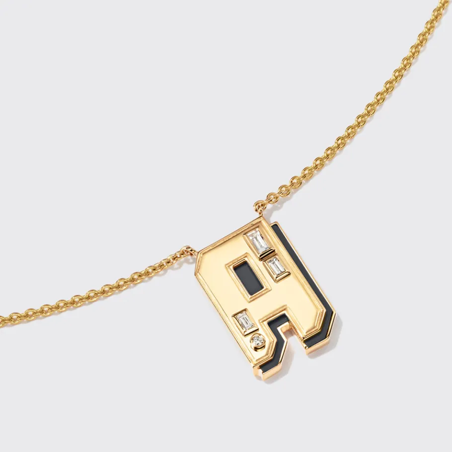 onyx_yellow_gold_letter_n_1.webp ONYX YELLOW GOLD LETTER NECKLACE>Boochier Outlet