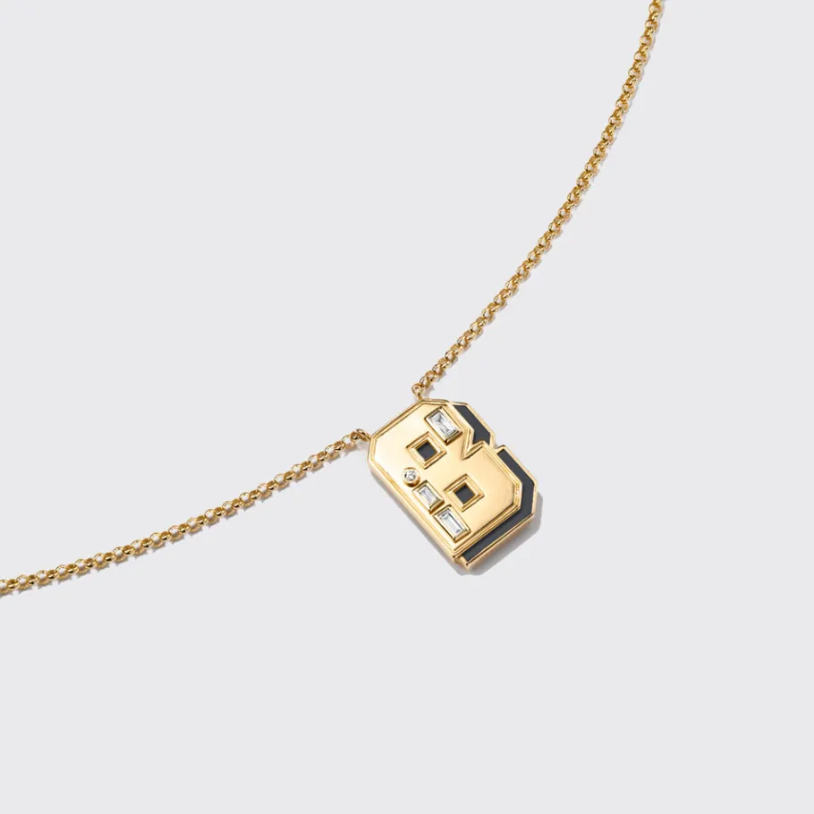 onyx_yellow_gold_letter_n_3.webp ONYX YELLOW GOLD LETTER NECKLACE>Boochier Outlet
