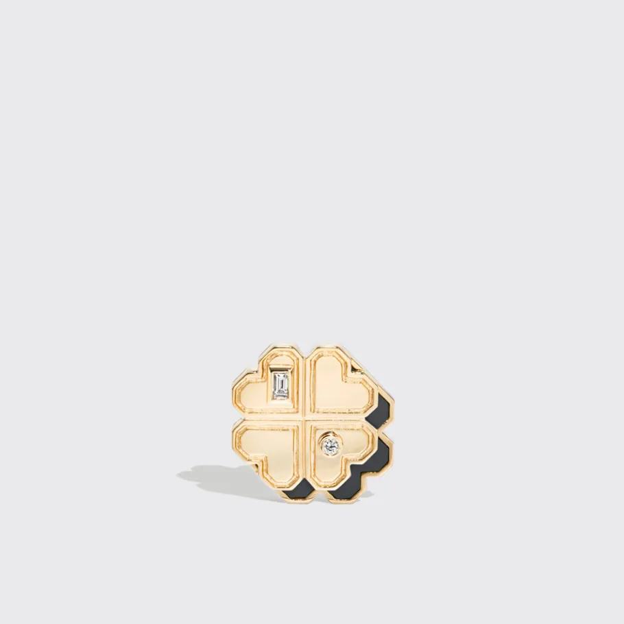 onyx_yellow_gold_mini_clo_2.webp ONYX YELLOW GOLD MINI CLOVER LEAF STUDS>Boochier Fashion