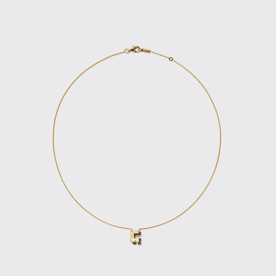 onyx_yellow_gold_mini_let_2-1.webp ONYX YELLOW GOLD MINI LETTER NECKLACE>Boochier New