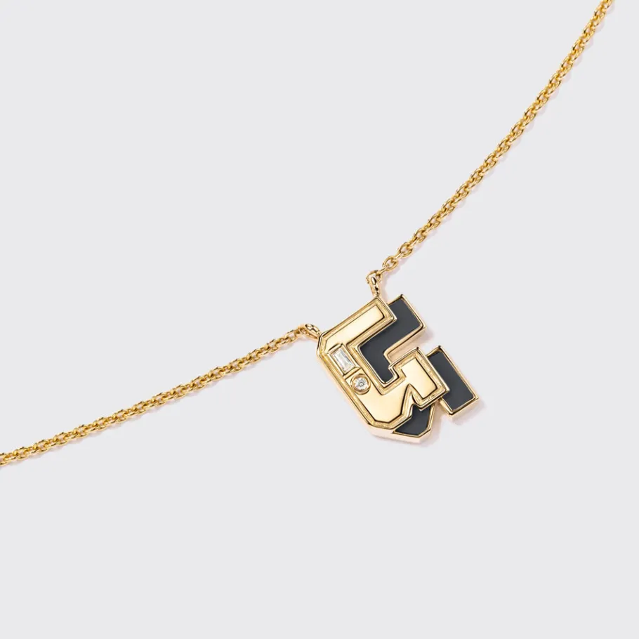 onyx_yellow_gold_mini_let_3-1.webp ONYX YELLOW GOLD MINI LETTER NECKLACE>Boochier New