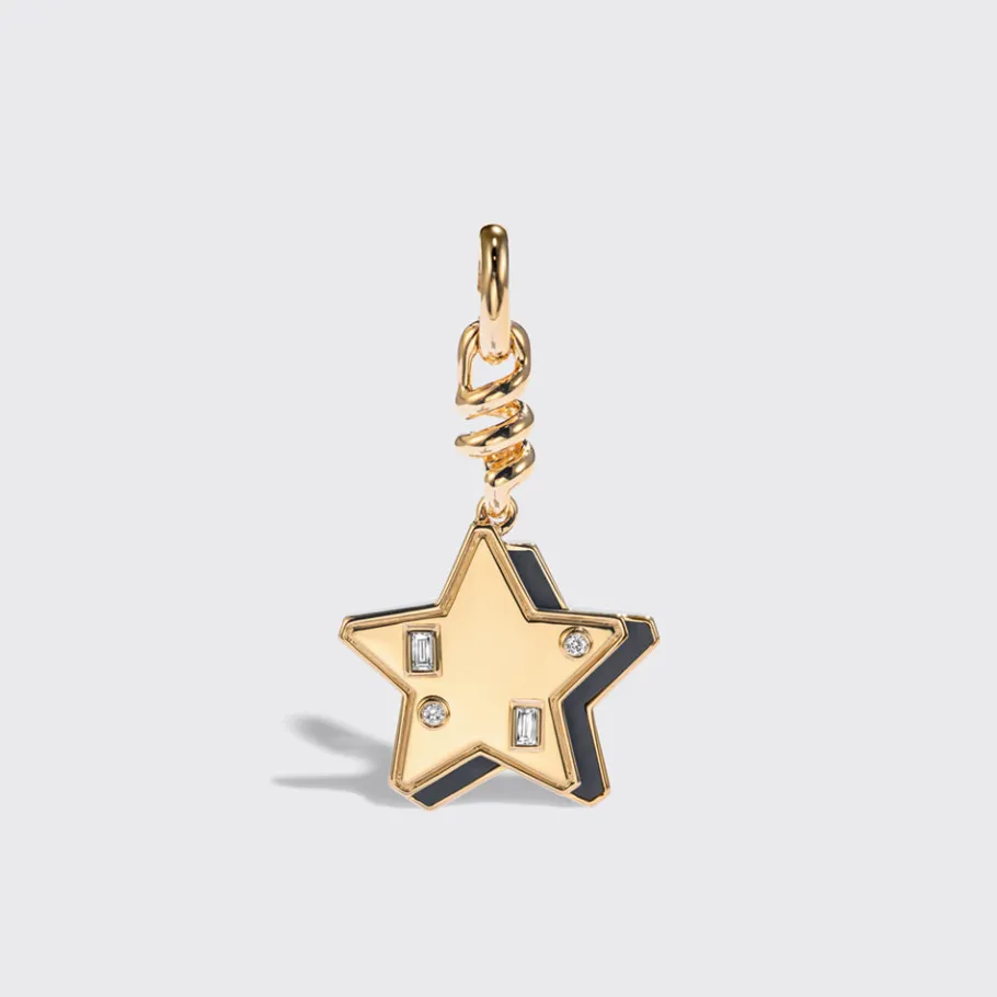 onyx_yellow_gold_star_cha_0.webp ONYX YELLOW GOLD STAR CHARM>Boochier Hot