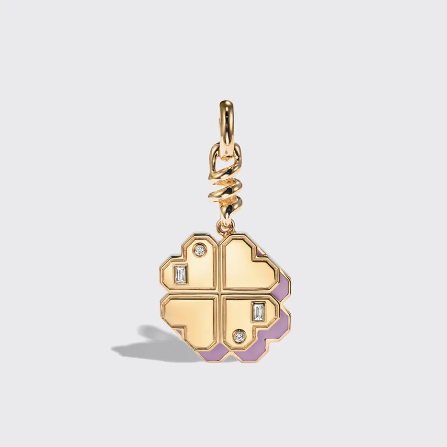 phosphosiderite_yellow_go_0-19.webp PHOSPHOSIDERITE YELLOW GOLD CLOVER LEAF CHARM>Boochier Clearance