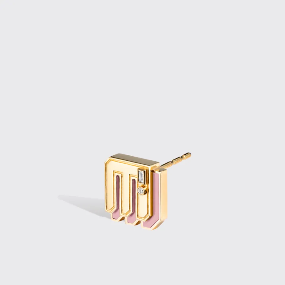 pink_opal_yellow_gold_min_11.webp PINK OPAL YELLOW GOLD MINI LETTER MONO STUD>Boochier Fashion