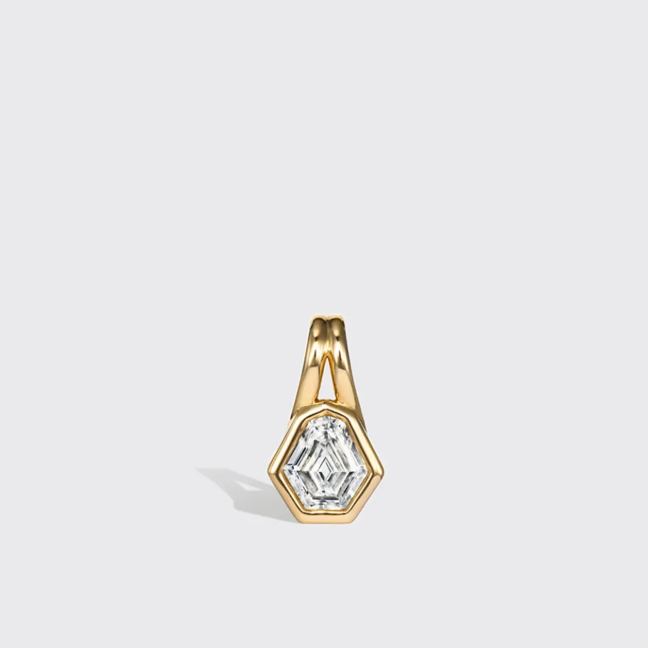 shield_white_diamond_pend_0.webp SHIELD WHITE DIAMOND PENDANT>Boochier Outlet