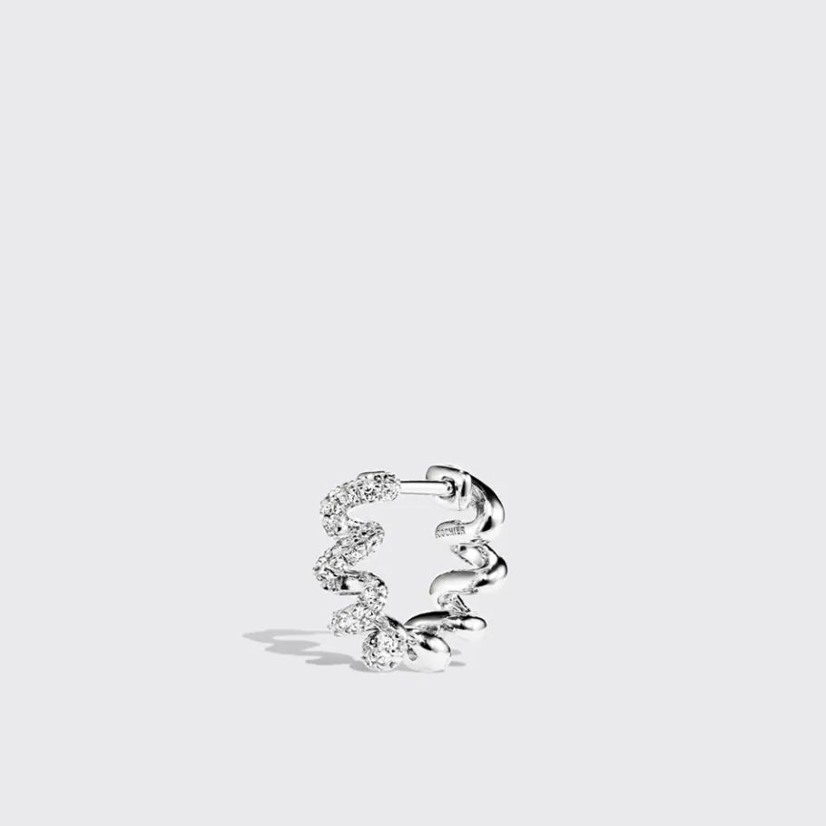 white_gold_diamond_slinke_1-2.webp WHITE GOLD DIAMOND SLINKEE HUGGIE EARRINGS>Boochier Hot