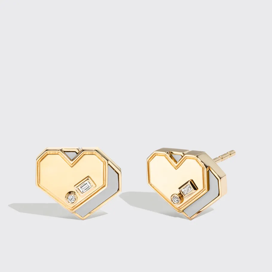 white_mother_of_pearl_yel_0-2.webp WHITE MOTHER OF PEARL YELLOW GOLD MINI HEART STUDS>Boochier Clearance