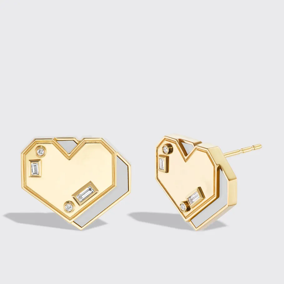 white_mother_of_pearl_yel_0-3.webp WHITE MOTHER OF PEARL YELLOW GOLD HEART STUDS>Boochier Online