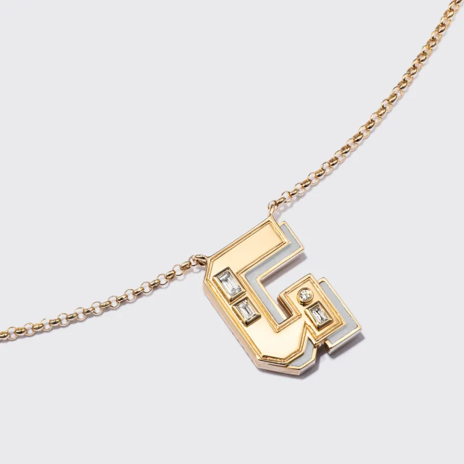 white_mother_of_pearl_yel_5-2.webp WHITE MOTHER OF PEARL YELLOW GOLD LETTER NECKLACE>Boochier Hot