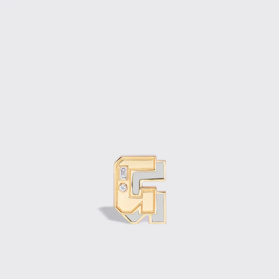 white_mother_of_pearl_yel_6.webp WHITE MOTHER OF PEARL YELLOW GOLD MINI LETTER MONO STUD>Boochier Best