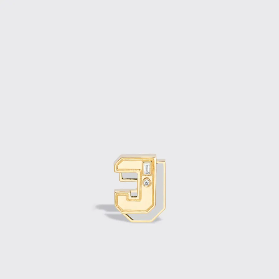 white_mother_of_pearl_yel_8.webp WHITE MOTHER OF PEARL YELLOW GOLD MINI LETTER MONO STUD>Boochier Best