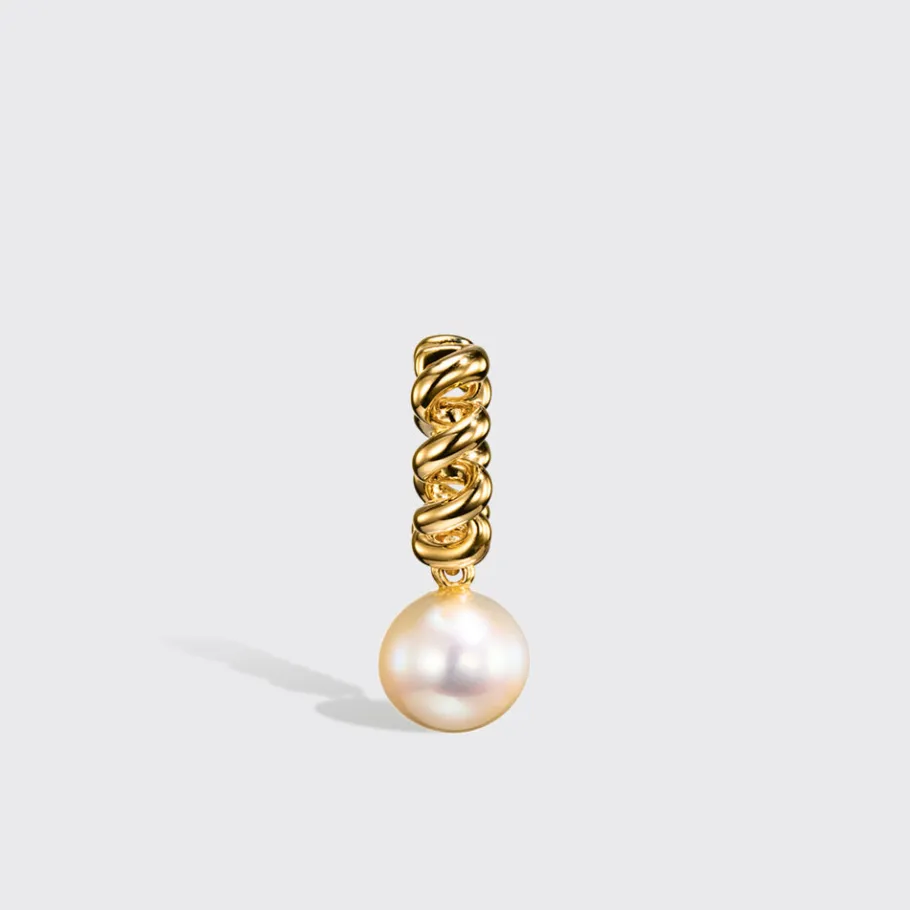 white_pearl_yellow_gold_b_2.webp WHITE PEARL YELLOW GOLD BEACHING DROP HUGGIE EARRINGS>Boochier Sale