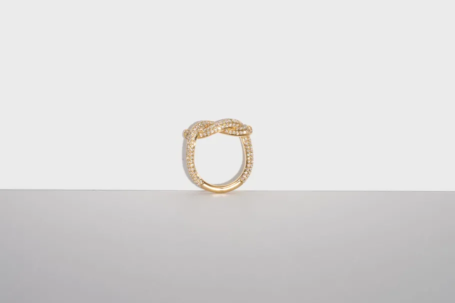 yellow_gold_diamond_ties__3.webp YELLOW GOLD DIAMOND TIES RING>Boochier New