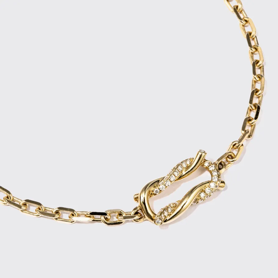 yellow_gold_half_diamond__2-1.webp YELLOW GOLD HALF DIAMOND TIES BRACELET>Boochier Fashion