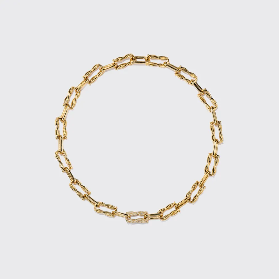 yellow_gold_single_diamon_0-2.webp YELLOW GOLD SINGLE DIAMOND LARGE TIES LINKS NECKLACE>Boochier New
