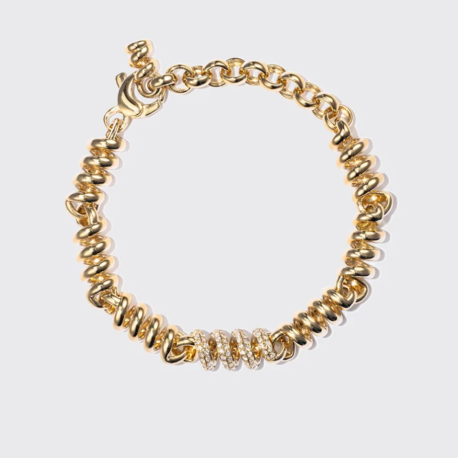 yellow_gold_single_diamon_0.webp YELLOW GOLD SINGLE DIAMOND SLINKEE BRACELET>Boochier Online