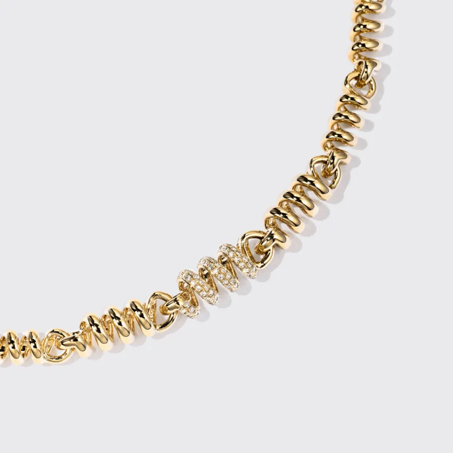 yellow_gold_single_diamon_2.webp YELLOW GOLD SINGLE DIAMOND SLINKEE NECKLACE>Boochier Online
