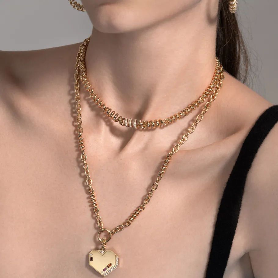yellow_gold_single_diamon_3.webp YELLOW GOLD SINGLE DIAMOND SLINKEE NECKLACE>Boochier Online