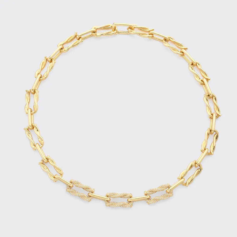 yellow_gold_three_diamond_0.webp YELLOW GOLD THREE DIAMOND LARGE TIES LINKS NECKLACE>Boochier Hot
