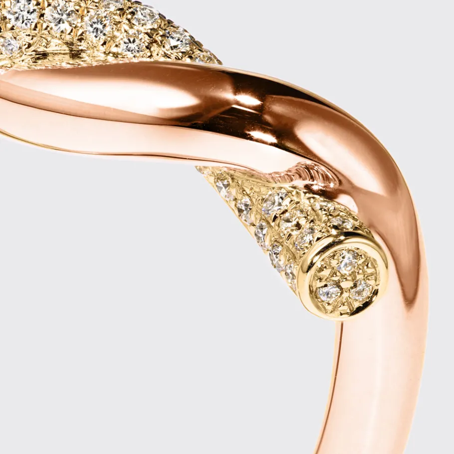 yellow_goldrose_gold_half_1.webp YELLOW GOLD-ROSE GOLD HALF DIAMOND TIES RING>Boochier Fashion